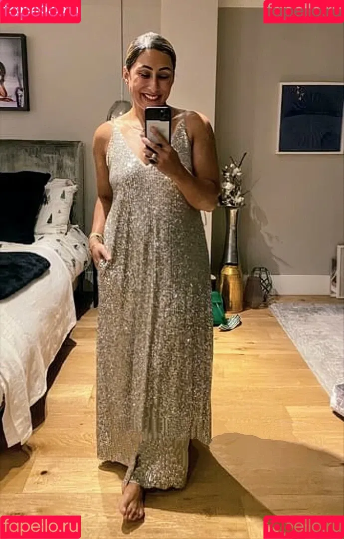 Saira Khan Onlyfans Photo Gallery 