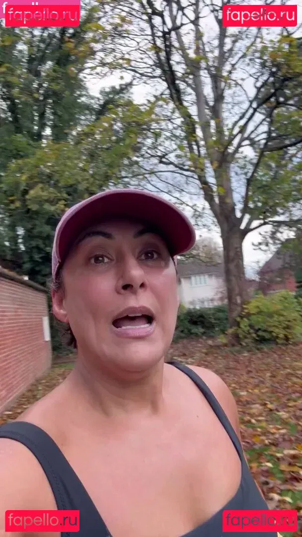 Saira Khan Onlyfans Photo Gallery 