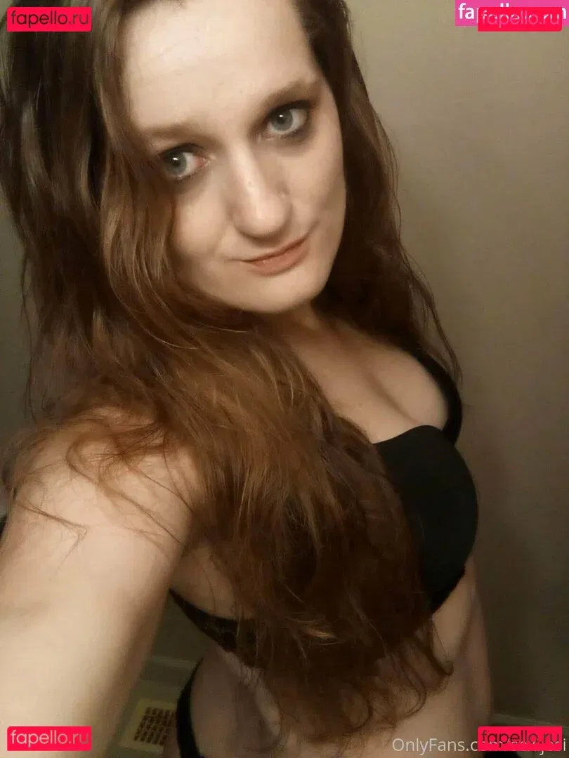 sexijesi Onlyfans Photo Gallery 