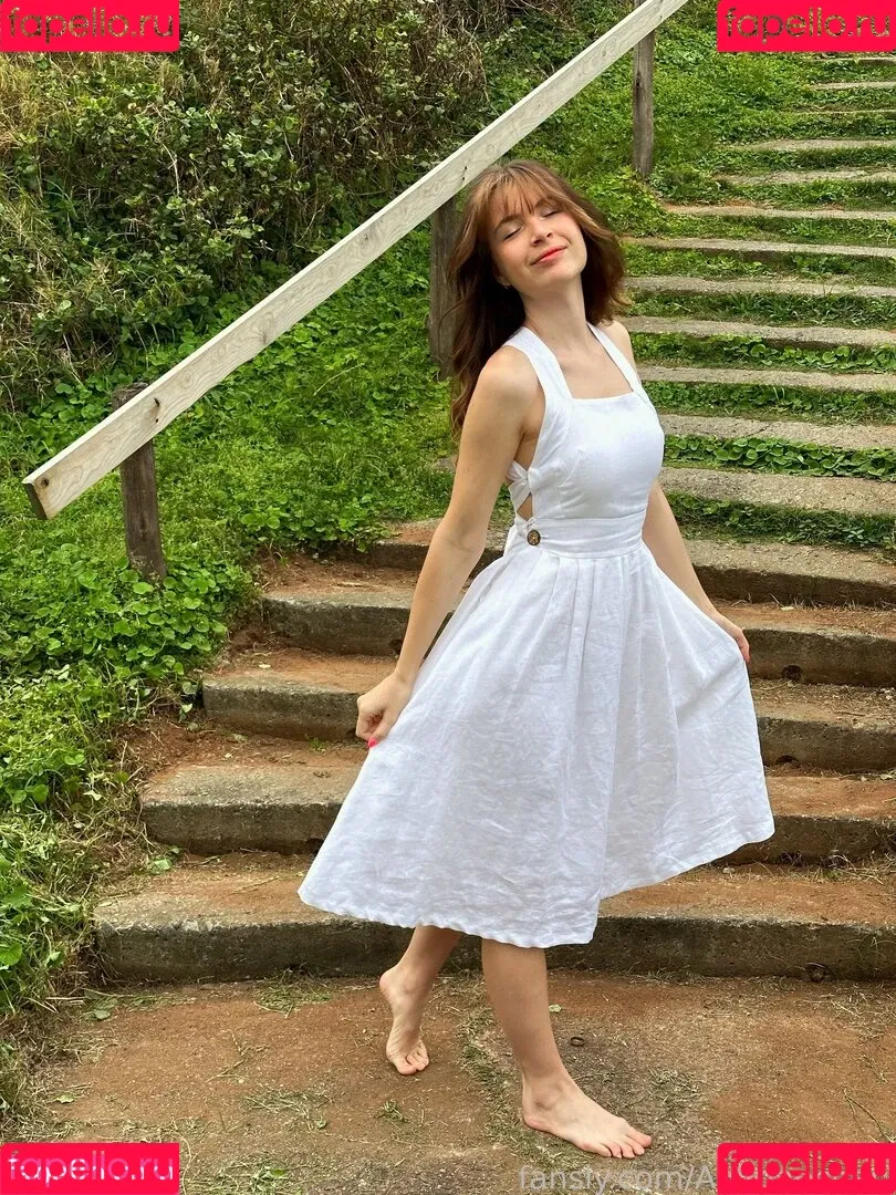 Animaechan Onlyfans Photo Gallery 