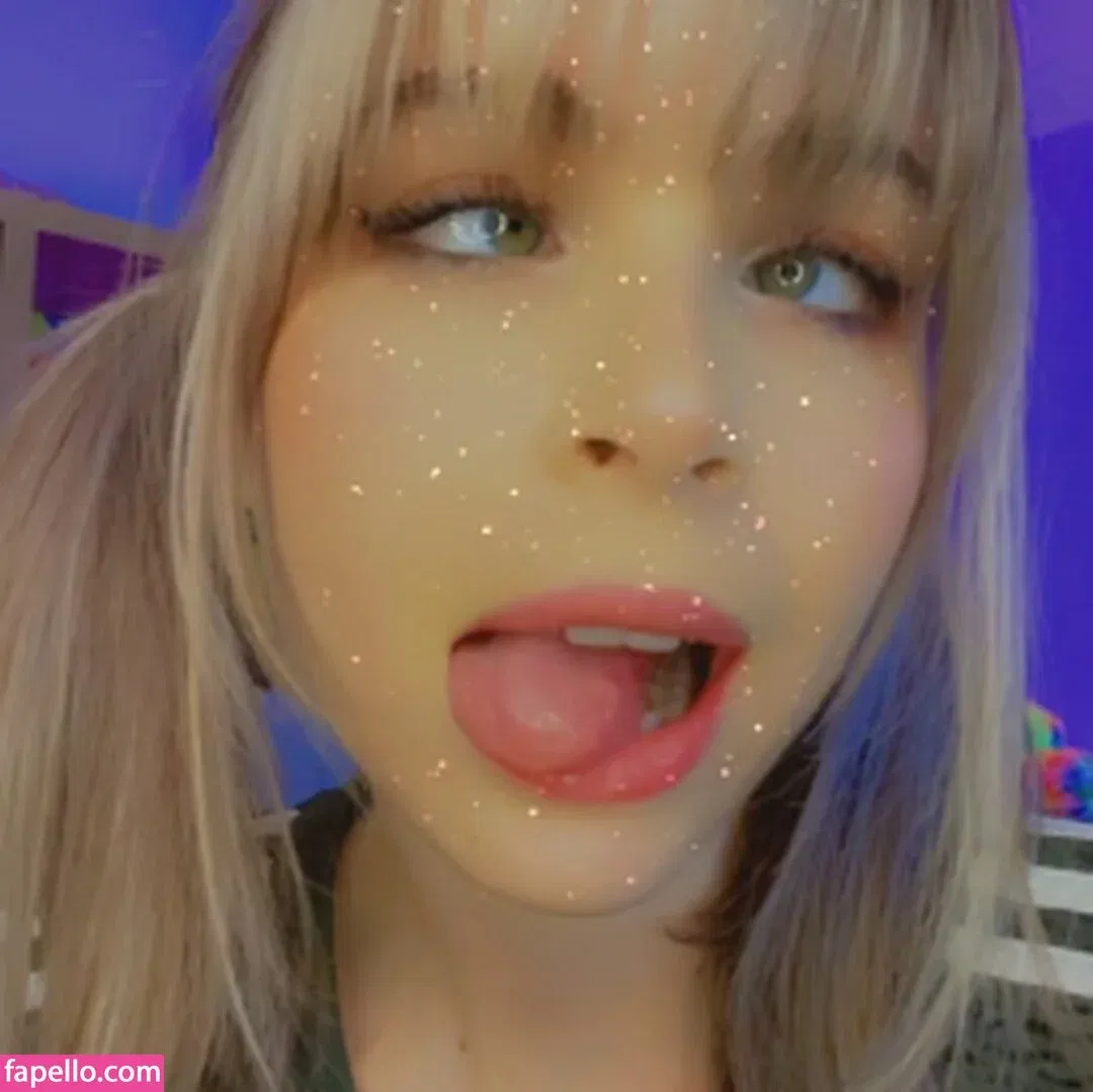 Animaechan Onlyfans Photo Gallery 