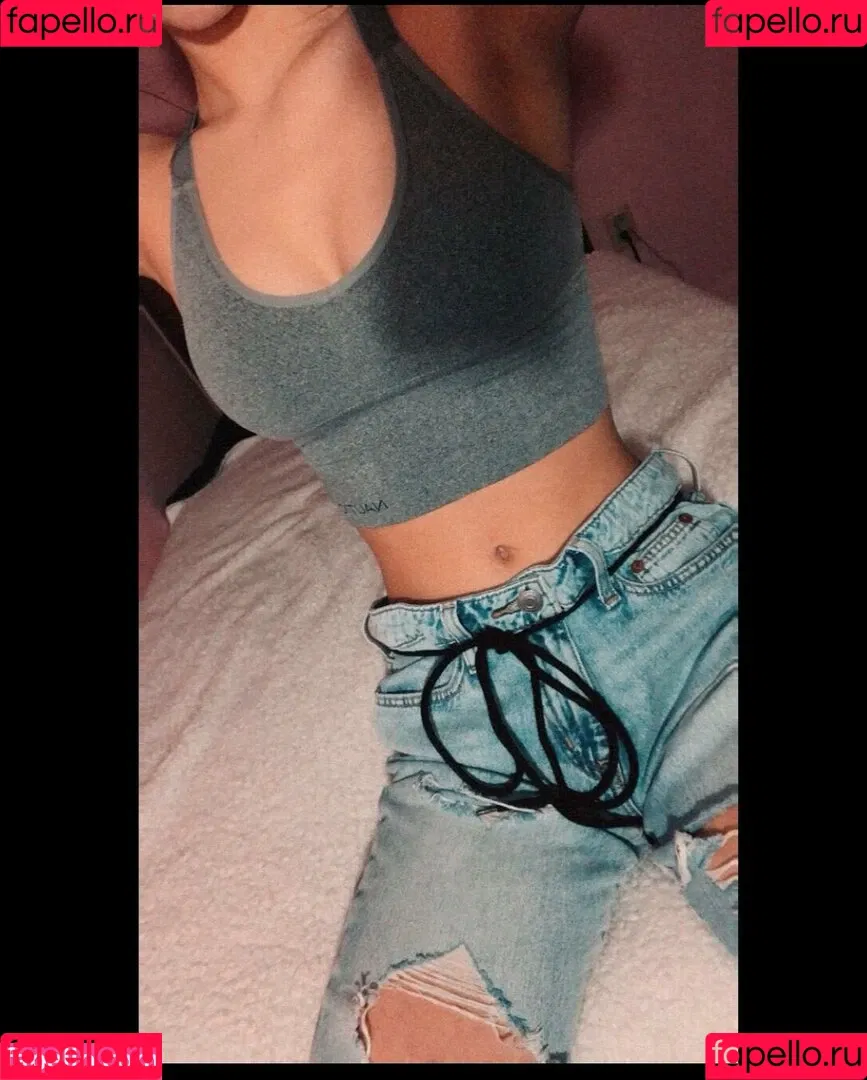 ciggybae Onlyfans Photo Gallery 
