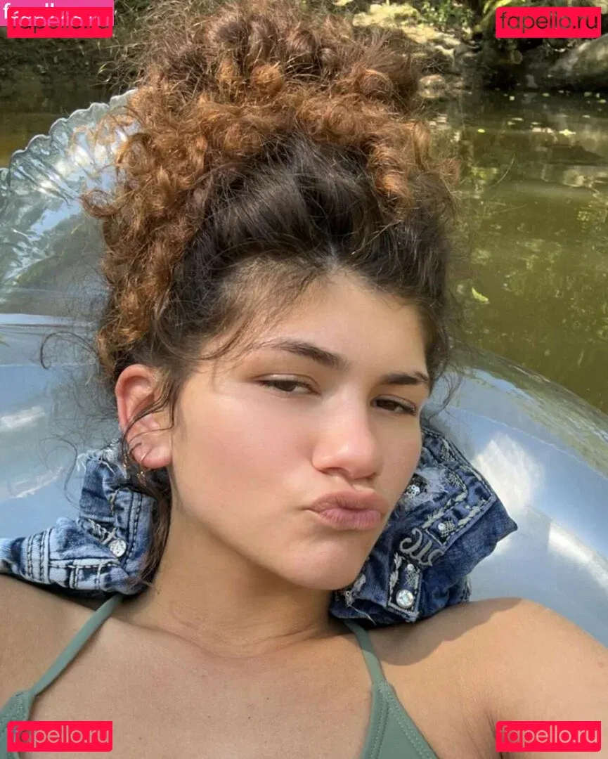 ciggybae Onlyfans Photo Gallery 