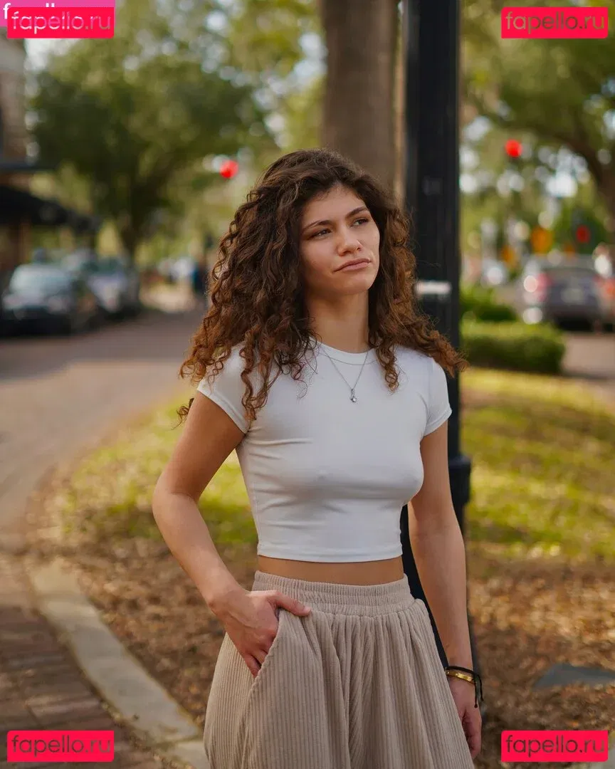 ciggybae Onlyfans Photo Gallery 