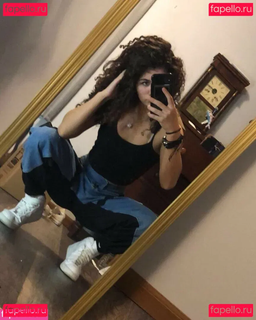 ciggybae Onlyfans Photo Gallery 