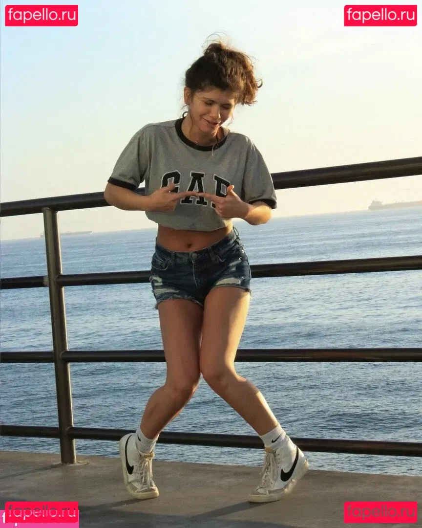 ciggybae Onlyfans Photo Gallery 