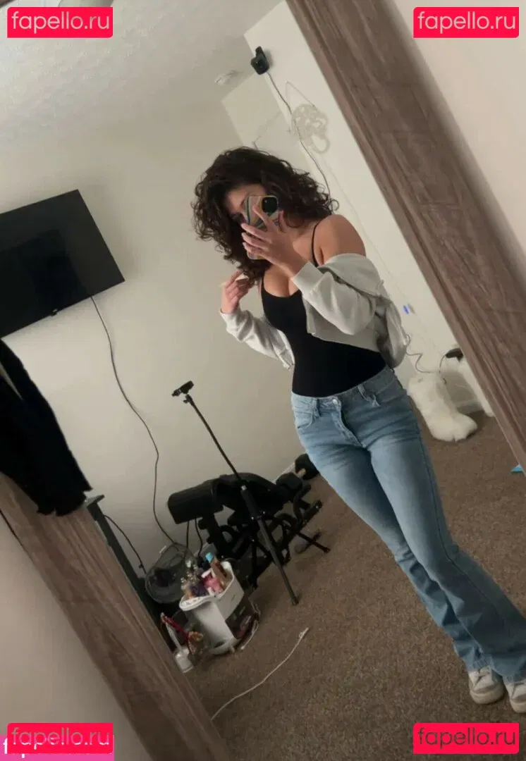 ciggybae Onlyfans Photo Gallery 