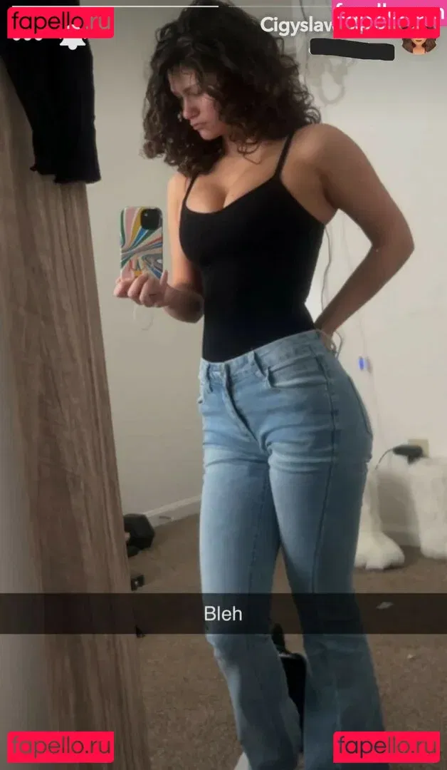 ciggybae Onlyfans Photo Gallery 