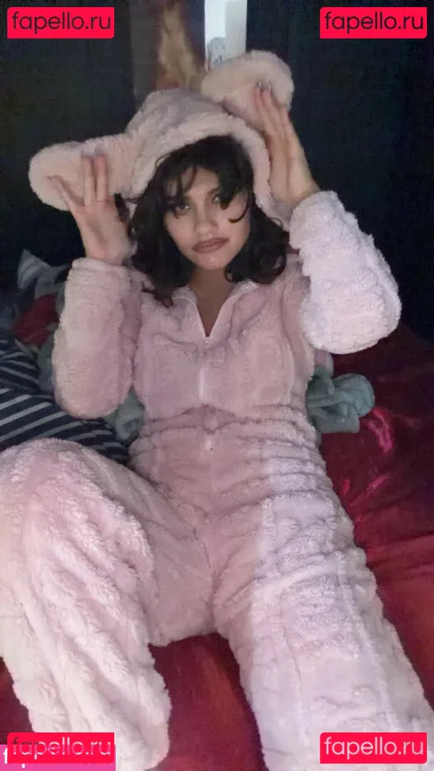 ciggybae Onlyfans Photo Gallery 