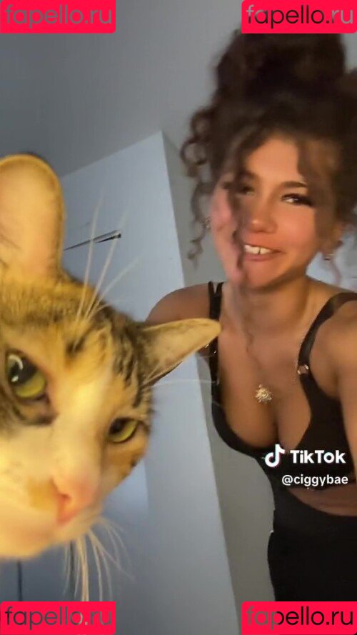 ciggybae Onlyfans Photo Gallery 