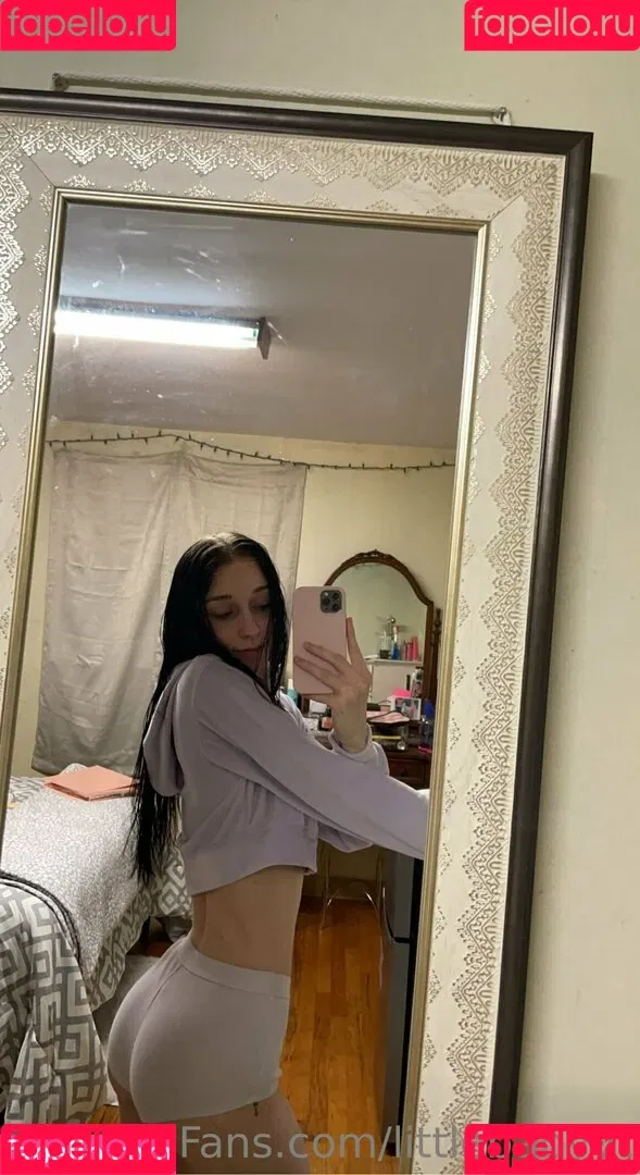 littlebabyyt Onlyfans Photo Gallery 
