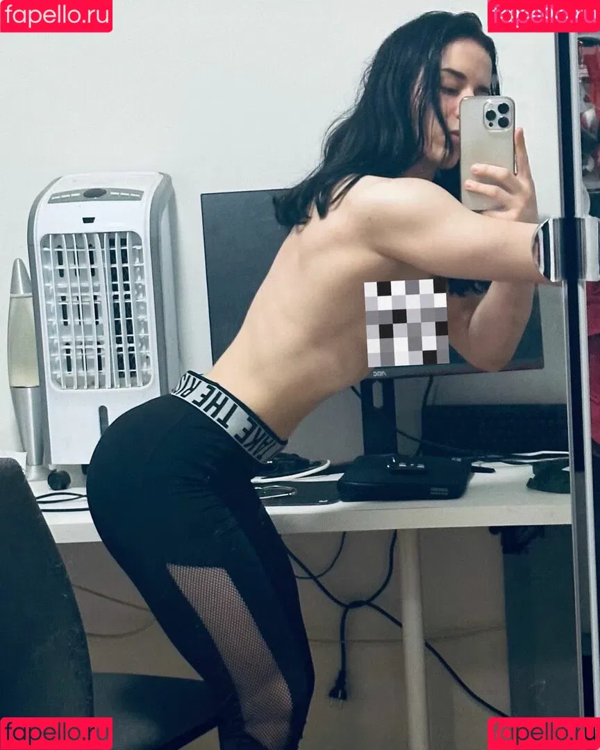 courtney01 Onlyfans Photo Gallery 