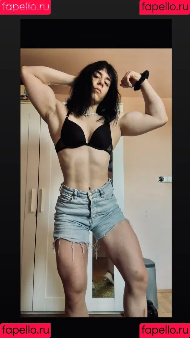 courtney01 Onlyfans Photo Gallery 