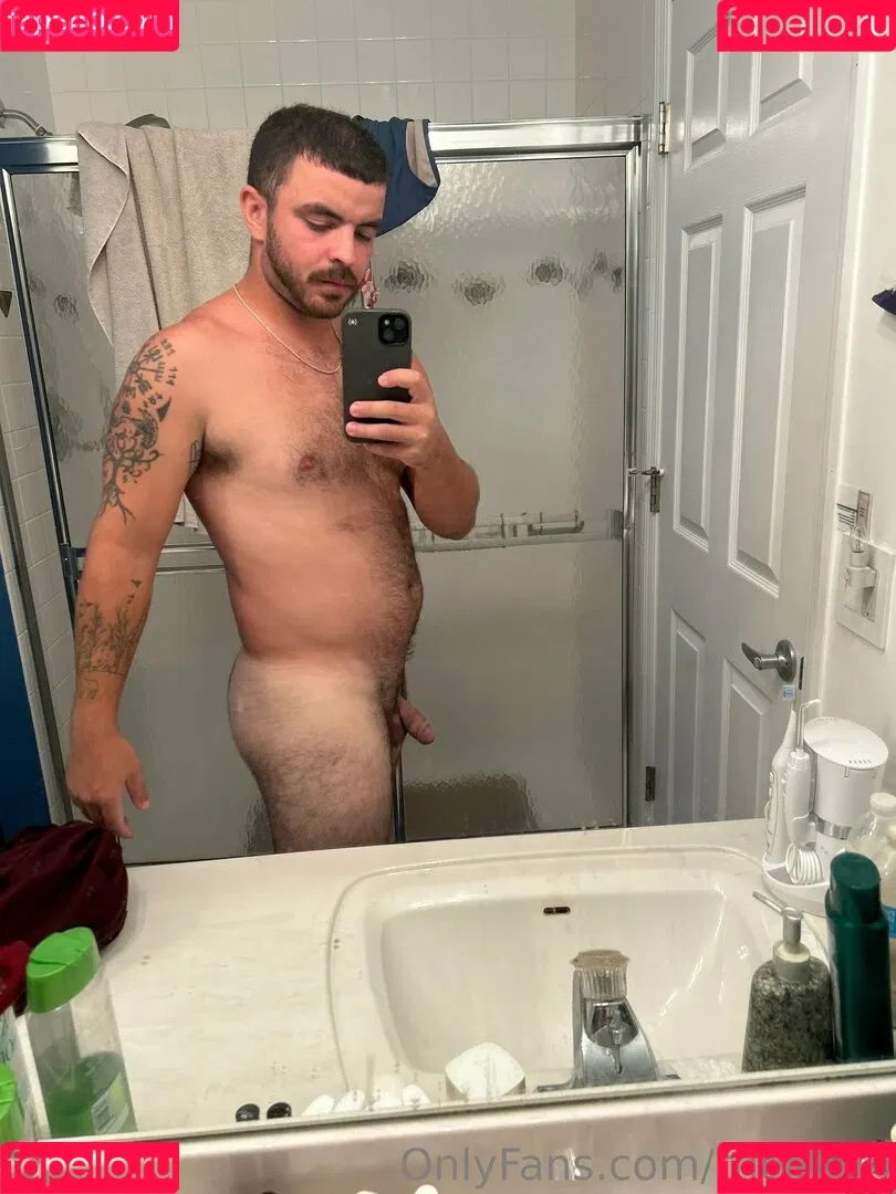 rhtwoun Onlyfans Photo Gallery 