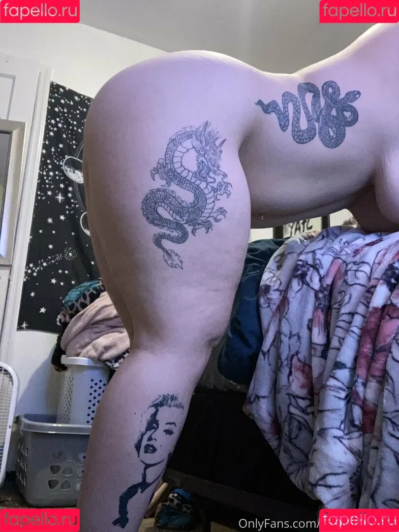 tattedchubbygf Onlyfans Photo Gallery 