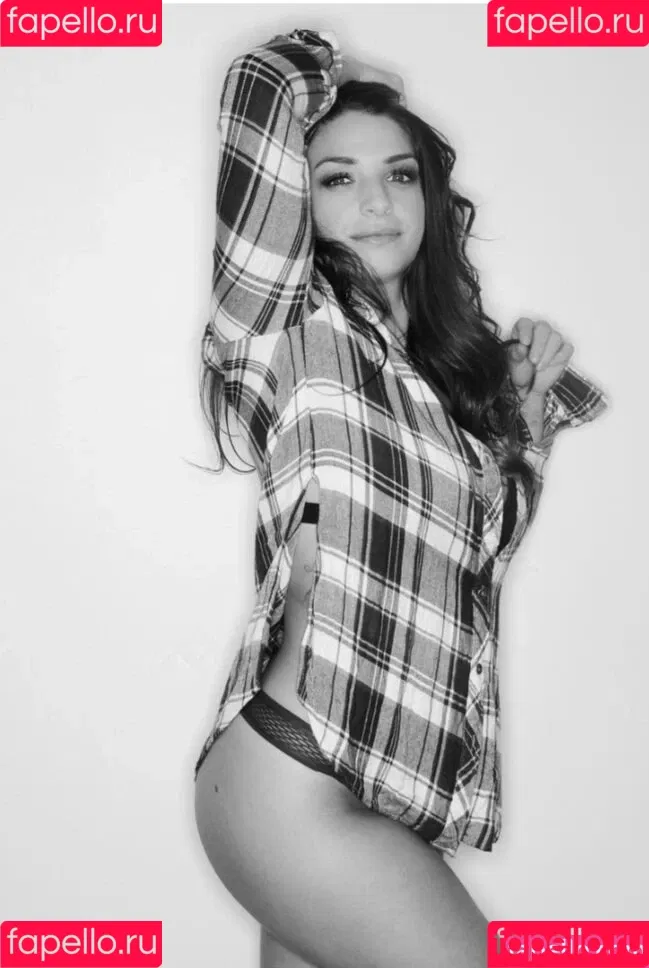 Women In MMA Onlyfans Photo Gallery 