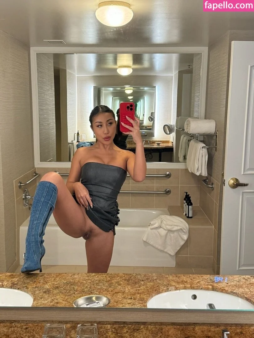 Nicole Doshi Onlyfans Photo Gallery 