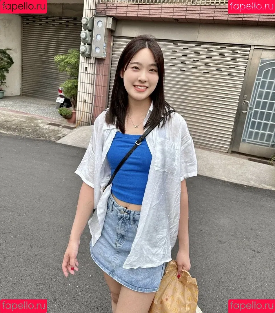 Minachan Onlyfans Photo Gallery 