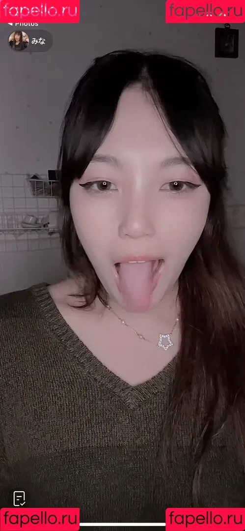 Minachan Onlyfans Photo Gallery 