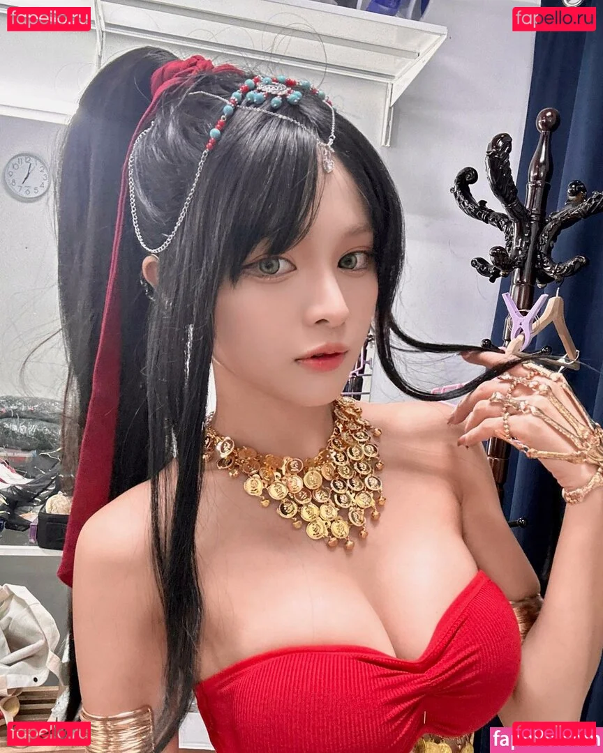 Minachan Onlyfans Photo Gallery 