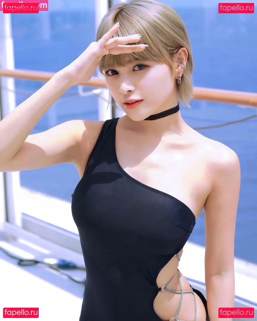 Minachan Onlyfans Photo Gallery 