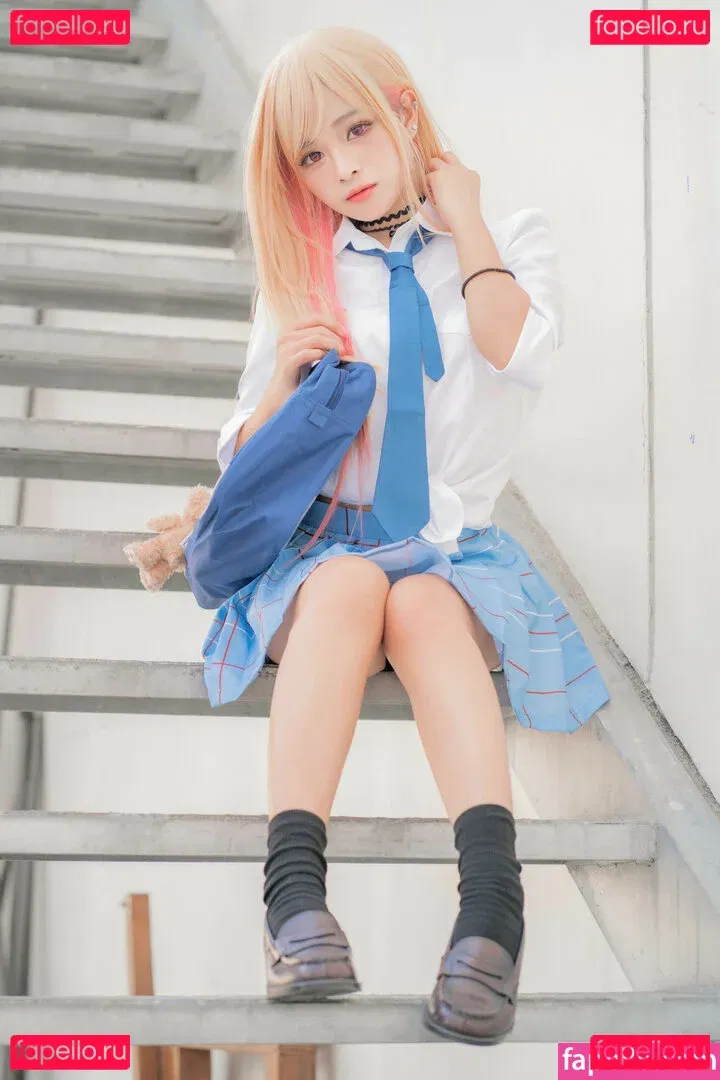 Minachan Onlyfans Photo Gallery 