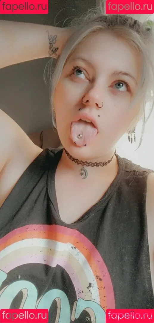nikkimonstrosity Onlyfans Photo Gallery 