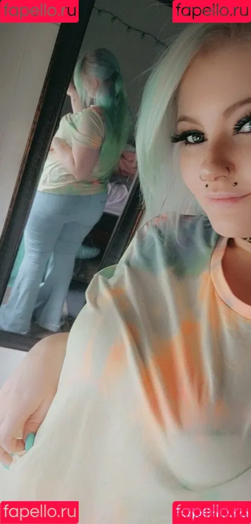nikkimonstrosity Onlyfans Photo Gallery 