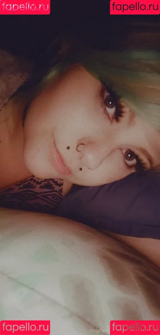 nikkimonstrosity Onlyfans Photo Gallery 