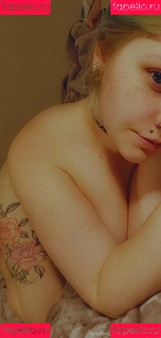 nikkimonstrosity Onlyfans Photo Gallery 