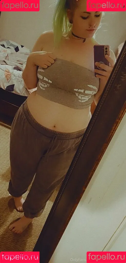 nikkimonstrosity Onlyfans Photo Gallery 