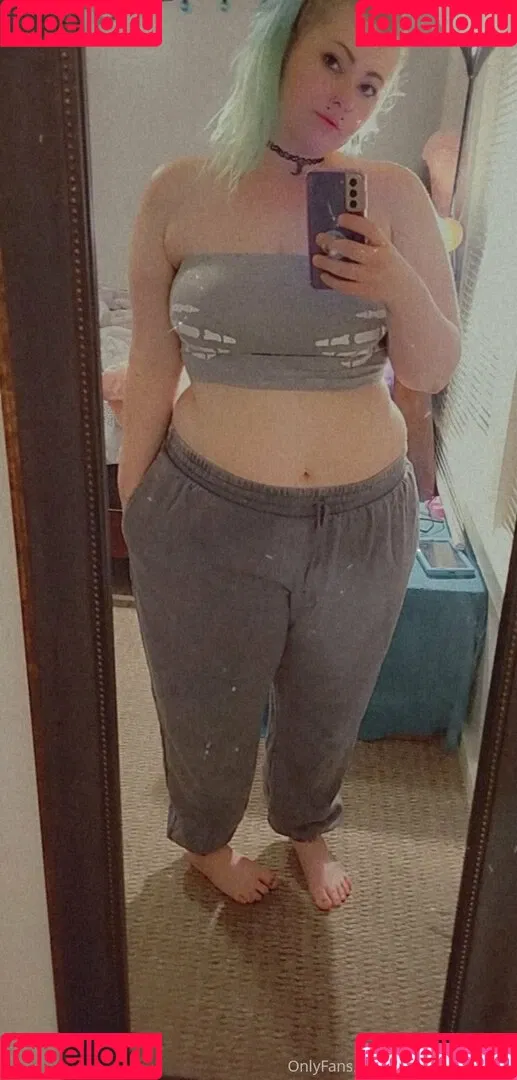 nikkimonstrosity Onlyfans Photo Gallery 