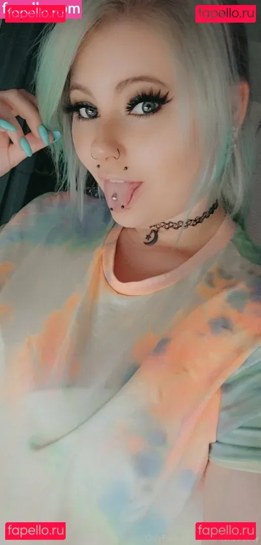 nikkimonstrosity Onlyfans Photo Gallery 