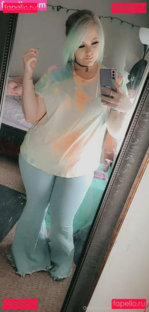 nikkimonstrosity Onlyfans Photo Gallery 