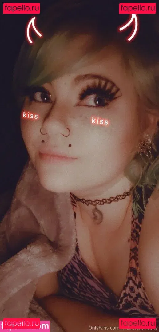 nikkimonstrosity Onlyfans Photo Gallery 