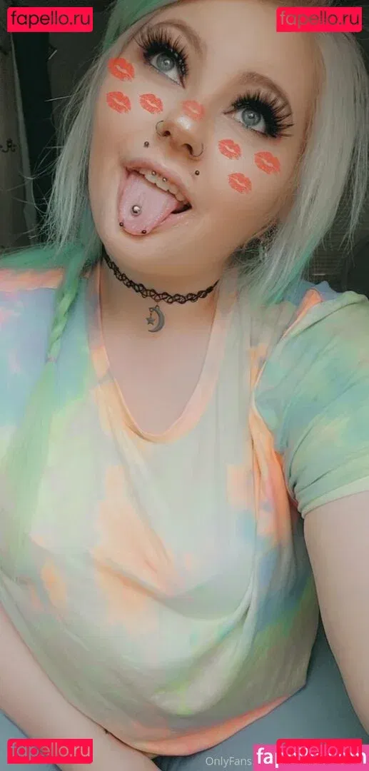 nikkimonstrosity Onlyfans Photo Gallery 