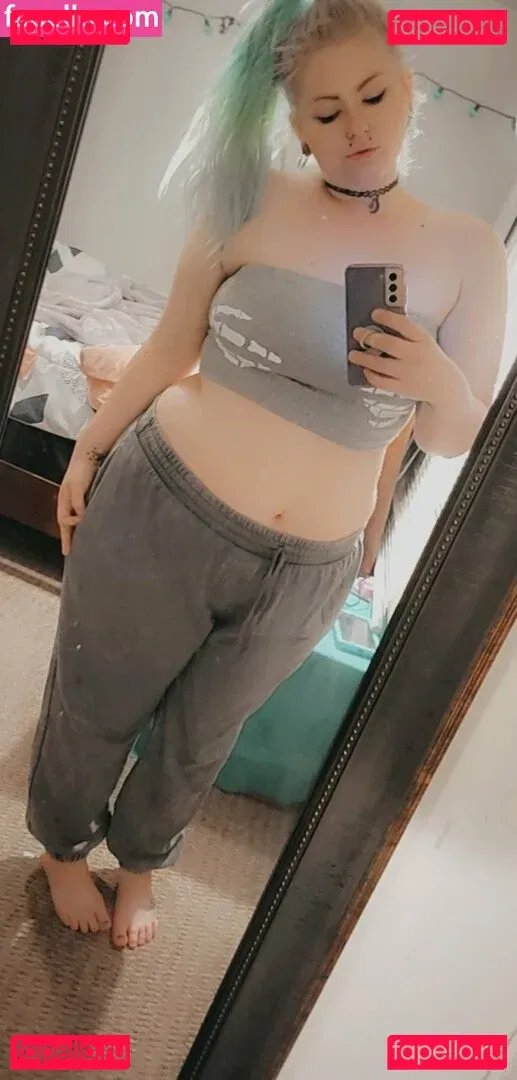 nikkimonstrosity Onlyfans Photo Gallery 