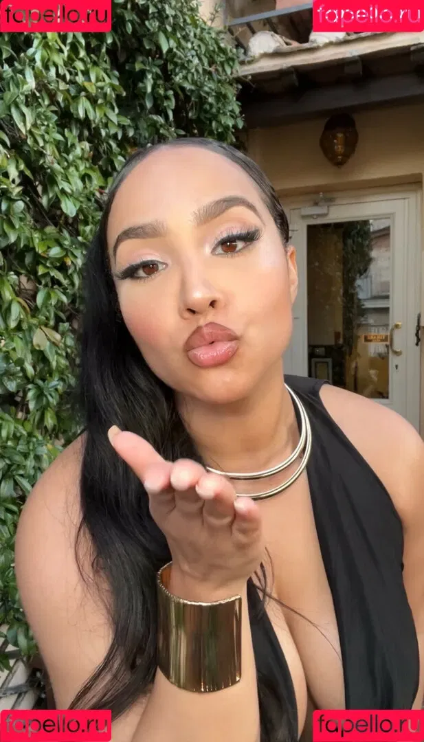 Demetria Obilor Onlyfans Photo Gallery 