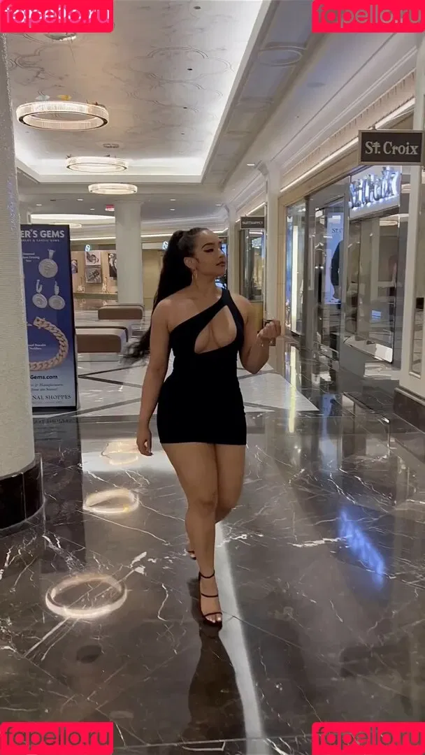 Demetria Obilor Onlyfans Photo Gallery 