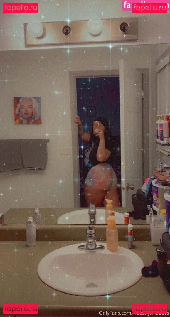 freeakymistress Onlyfans Photo Gallery 