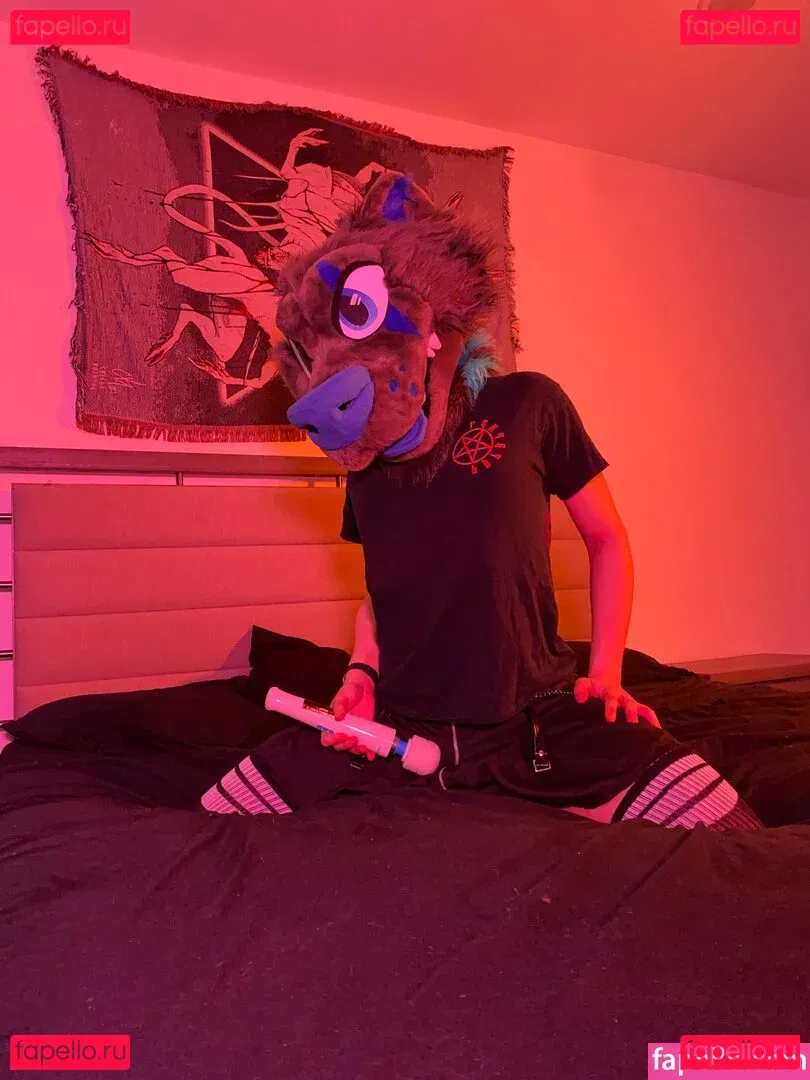 glitchyfur Onlyfans Photo Gallery 