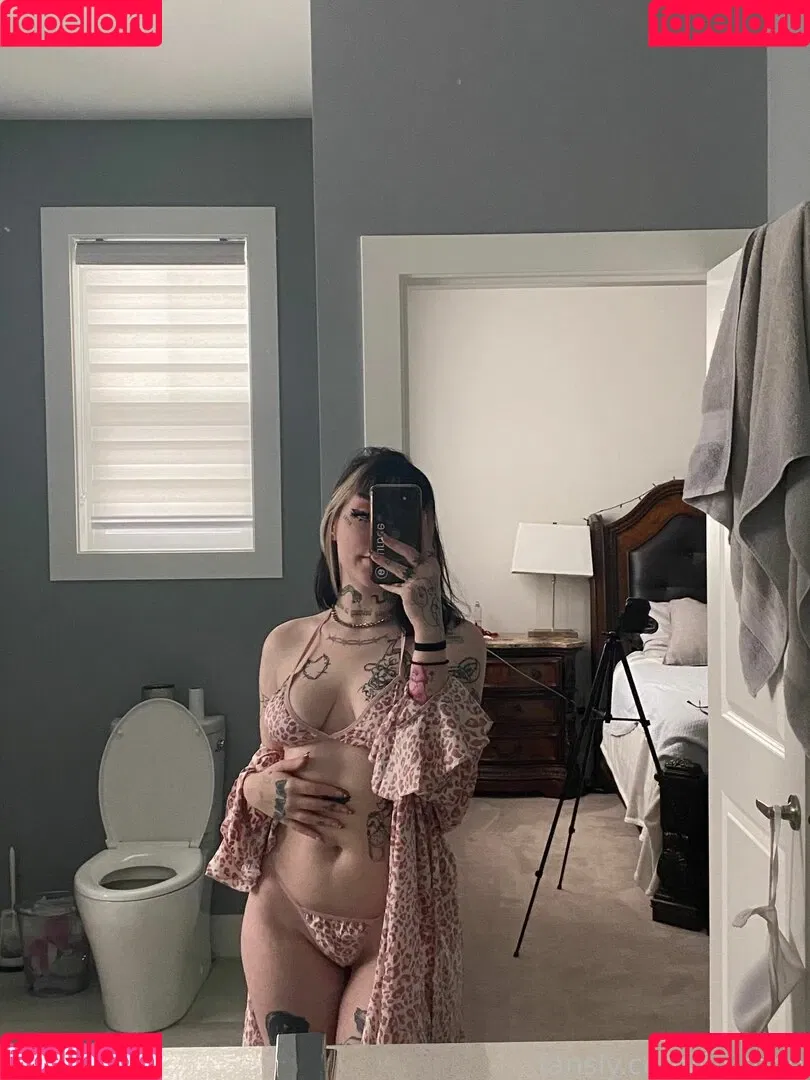 f_urbee Onlyfans Photo Gallery 