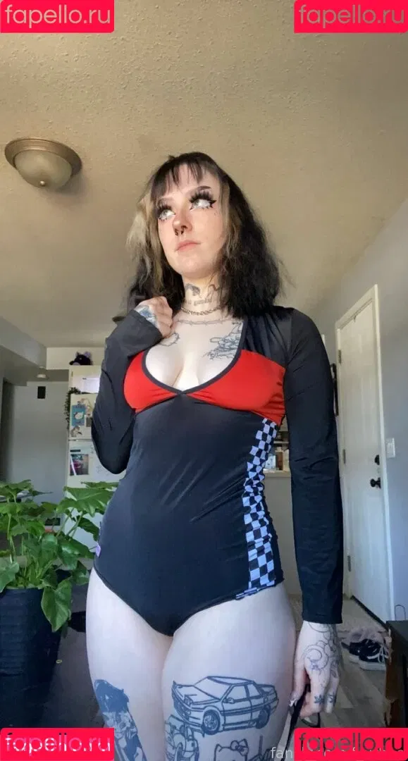 f_urbee Onlyfans Photo Gallery 