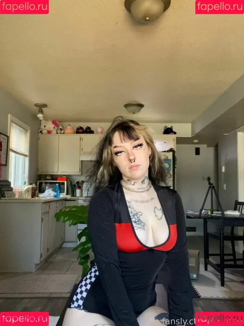 f_urbee Onlyfans Photo Gallery 