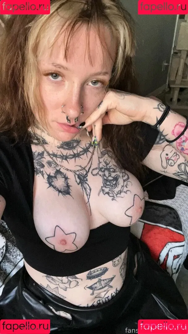 f_urbee Onlyfans Photo Gallery 