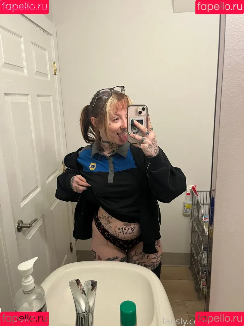f_urbee Onlyfans Photo Gallery 
