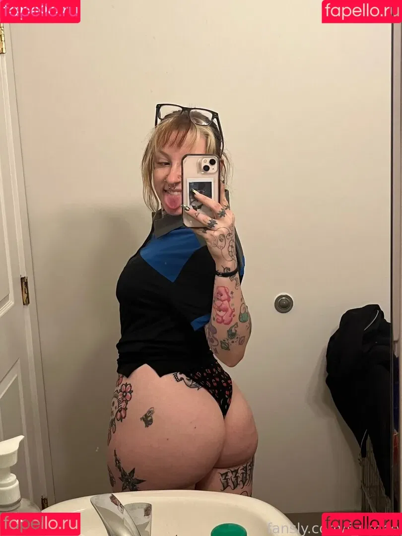 f_urbee Onlyfans Photo Gallery 