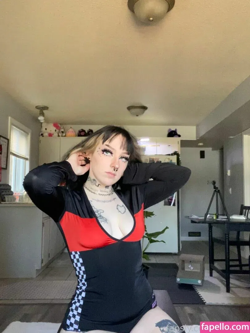 f_urbee Onlyfans Photo Gallery 