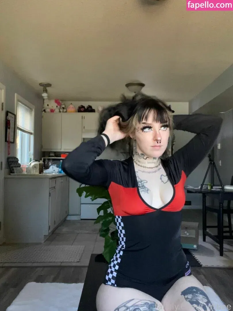 f_urbee Onlyfans Photo Gallery 