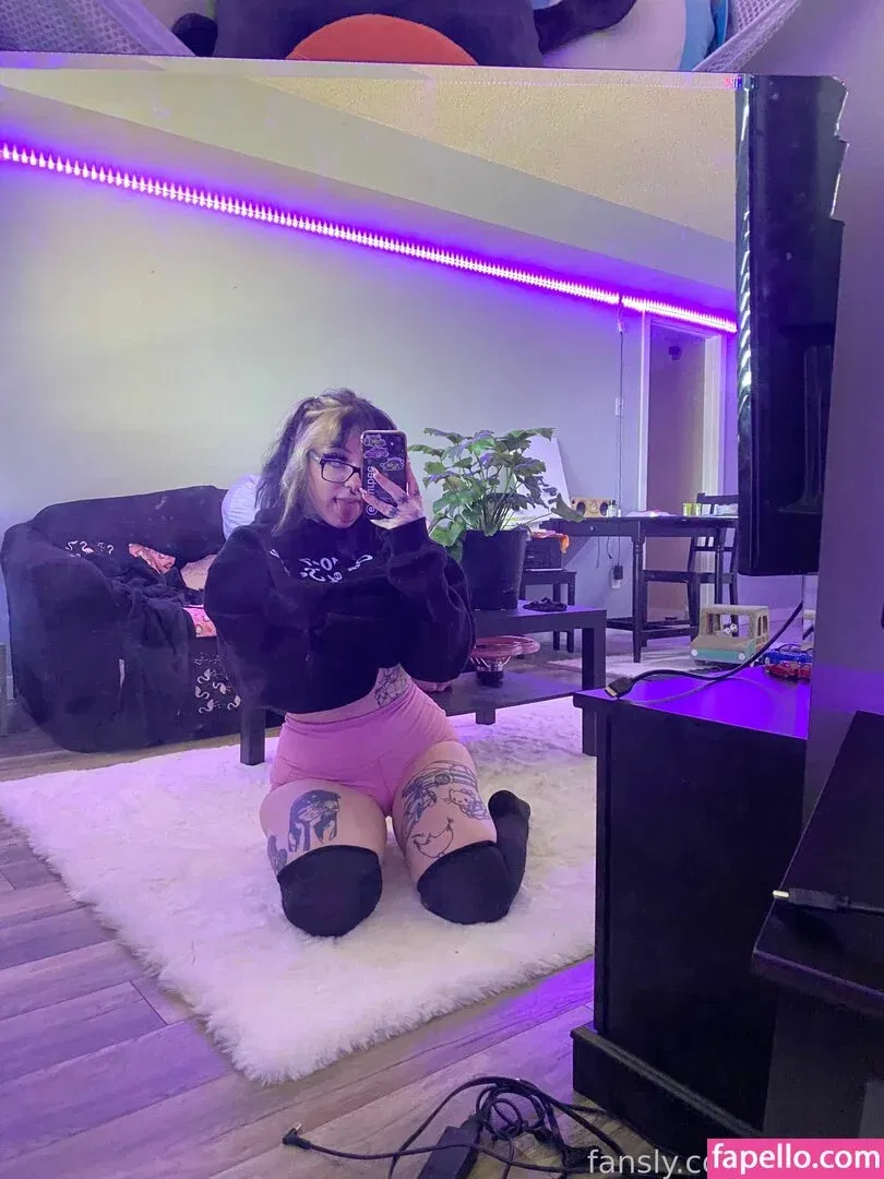 f_urbee Onlyfans Photo Gallery 